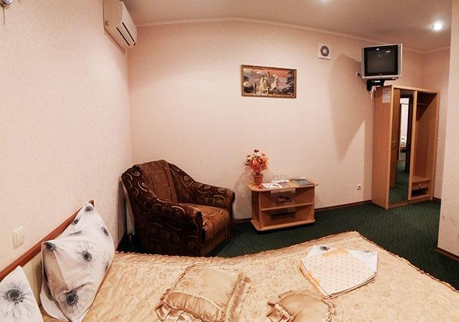 Atrium Hotel Melitopolʼ Habitación foto